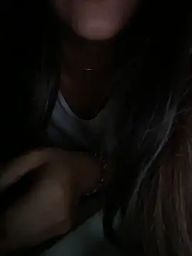 Aestheticsgirl online show from October 2025 10:11:01 PM