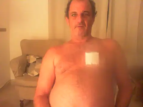 Snapshot of ConradinhoBR50 chatting on September 2025 10:37:02 PM ConradinhoBR50 online show from September 2025 10:37:02 PM