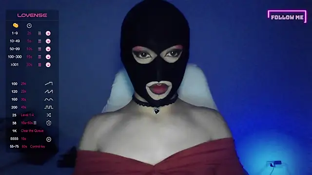 Snapshot of Bigfemblue chatting on October 2025 01:07:02 AM Bigfemblue online show from October 2025 01:07:02 AM