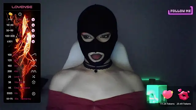 Snapshot of Bigfemblue chatting on October 2025 12:53:02 AM Bigfemblue online show from October 2025 12:53:02 AM