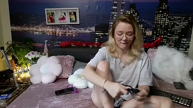 Snapshot of little-leni chatting on February 2025 10:48:01 AM little-leni online show from February 2025 10:48:01 AM