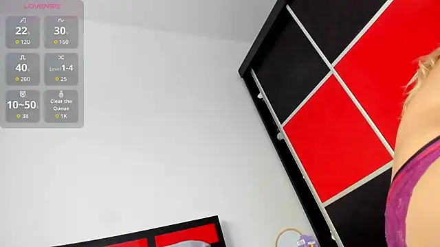 suuzykiss online show from November 2025 06:06:02 AM