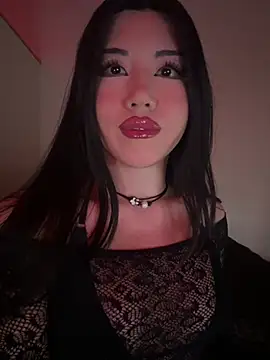 Amanita Bloom online show from January 2026 06:09:01 AM