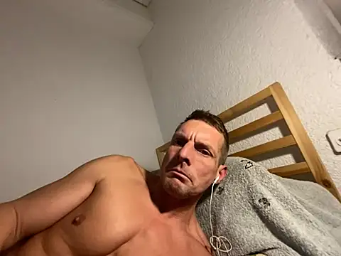 Goldmedall online show from February 2026 01:02:02 AM