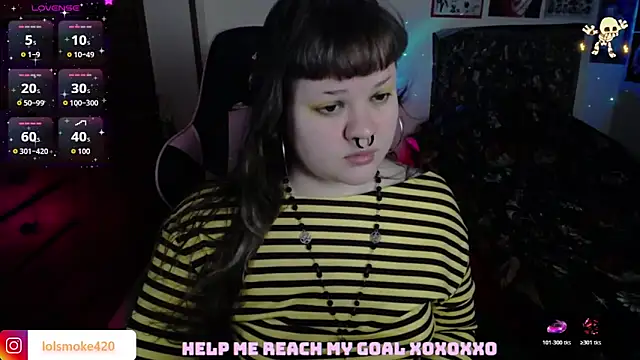 Snapshot of Bdsm_and_fries chatting on October 2025 09:22:02 PM Bdsm and fries online show from October 2025 09:22:02 PM