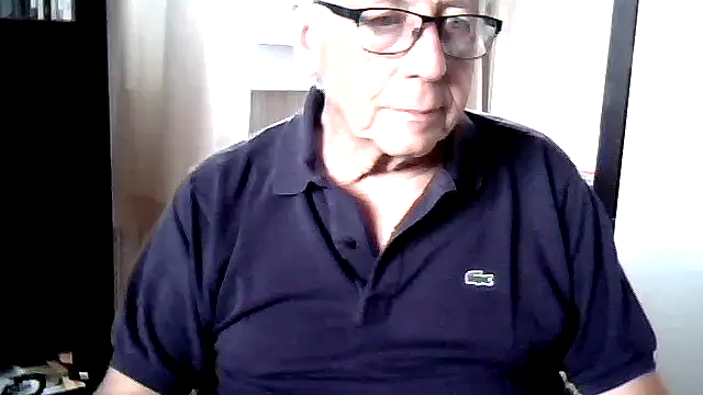 johnjohn622662 online show from June 2026 02:06:02 PM