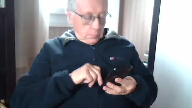 johnjohn622662 online show from February 2026 01:53:01 PM