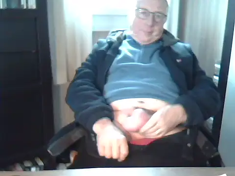 johnjohn622662 online show from January 2026 02:54:02 PM