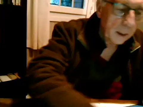 johnjohn622662 online show from December 2025 04:06:02 PM