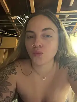 jaseyrae online show from February 2025 01:11:01 AM