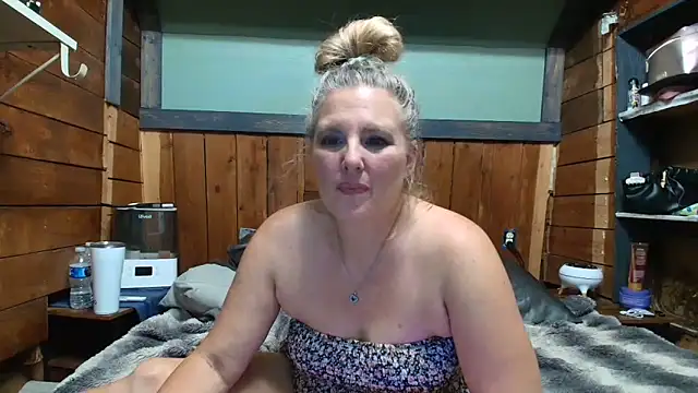 Snapshot of lisaxlovexxx chatting on June 2026 04:46:02 AM lisaxlovexxx online show from June 2026 04:46:02 AM