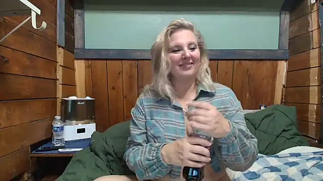 lisaxlovexxx online show from March 2026 04:56:01 PM