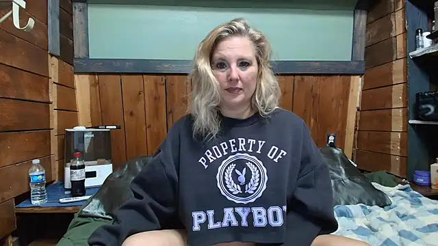 lisaxlovexxx online show from March 2026 03:12:01 PM