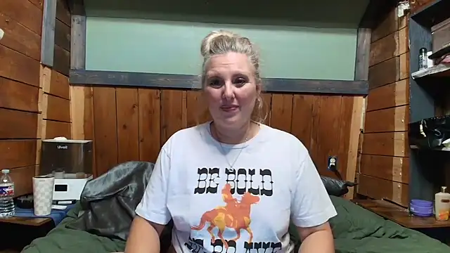 lisaxlovexxx online show from April 2026 04:15:01 AM