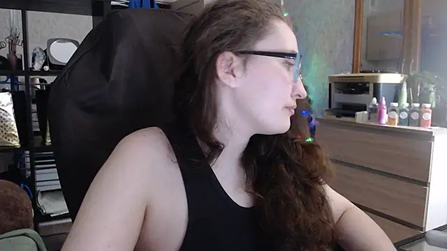 Snapshot of AnKey_Rayah chatting on February 2025 01:47:01 AM AnKey Rayah online show from February 2025 01:47:01 AM