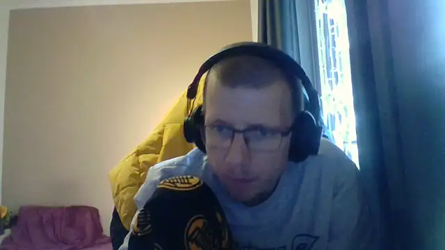 Snapshot of David250692 chatting on October 2025 11:55:02 AM David250692 online show from October 2025 11:55:02 AM