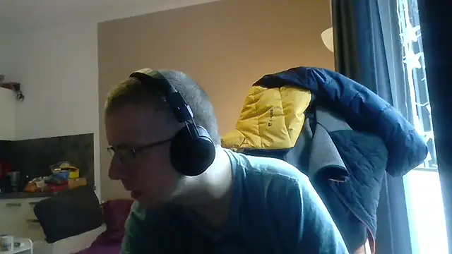 Snapshot of David250692 chatting on October 2025 11:07:01 AM David250692 online show from October 2025 11:07:01 AM