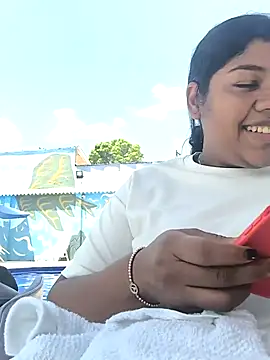 paola091 online show from March 2026 06:04:02 PM