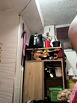 paola091 online show from October 2025 01:56:02 PM