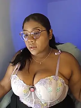 paola091 online show from June 2026 11:31:01 PM
