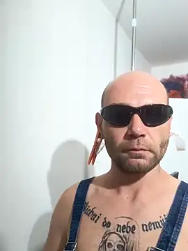 ganjaman871231 online show from September 2025 12:17:01 AM