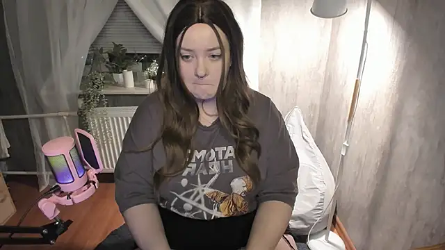 Sophia Edwards online show from January 2025 09:04:01 PM