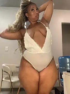 CurvyDesire1 online show from January 2026 06:00:02 PM