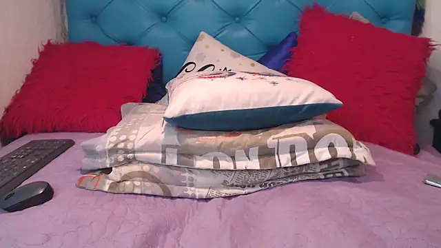 SARAWILLS online show from September 2025 02:23:02 PM