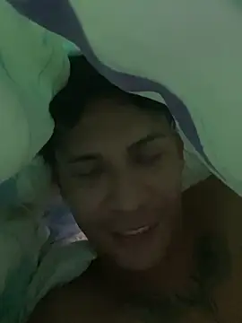 boyhot23x online show from April 2026 04:25:01 AM