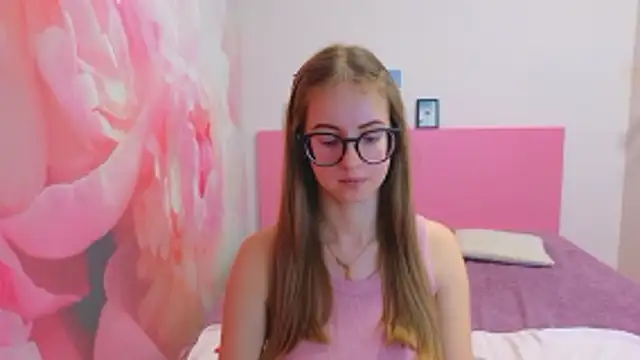 AliceAdams online show from January 2026 07:37:01 AM