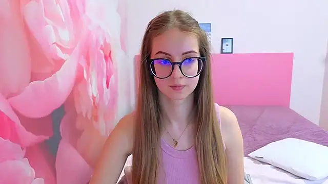 AliceAdams online show from February 2026 07:52:02 AM