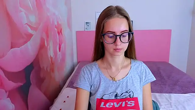 AliceAdams online show from October 2025 06:35:02 AM