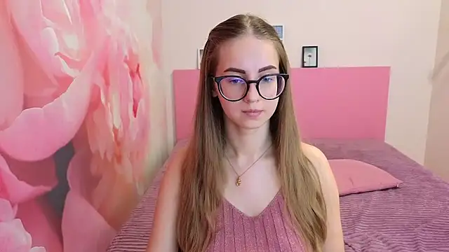 AliceAdams online show from March 2025 07:33:02 AM