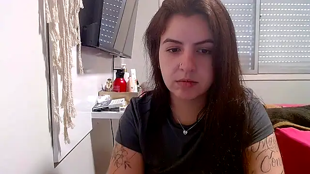 chelbyy online show from October 2025 05:45:01 PM