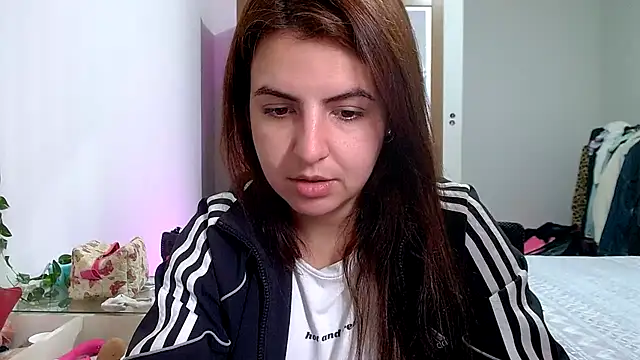 chelbyy online show from November 2025 04:21:01 PM