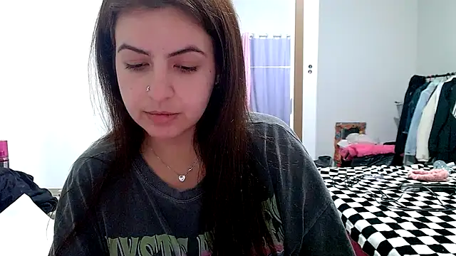 chelbyy online show from October 2025 05:48:01 AM