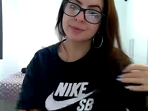 chelbyy online show from November 2025 04:34:02 PM