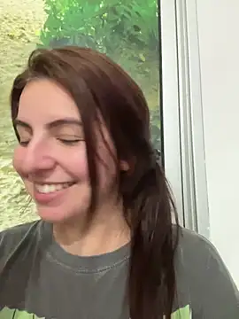 chelbyy online show from November 2025 03:53:02 AM