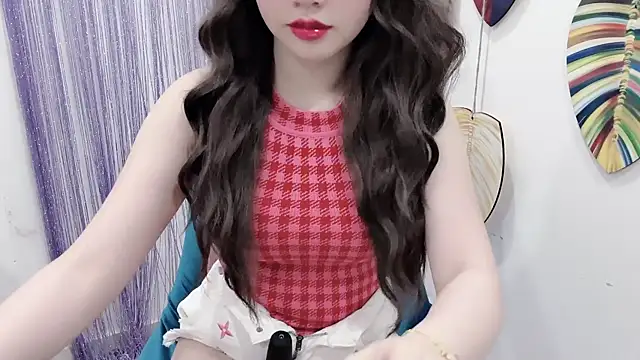 Snapshot of Aminababiew chatting on May 2026 12:26:02 AM Aminababiew online show from May 2026 12:26:02 AM