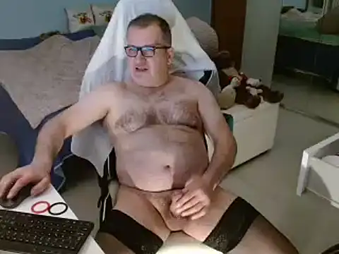 Snapshot of ItalianEXB chatting on February 2025 11:38:02 PM ItalianEXB online show from February 2025 11:38:02 PM