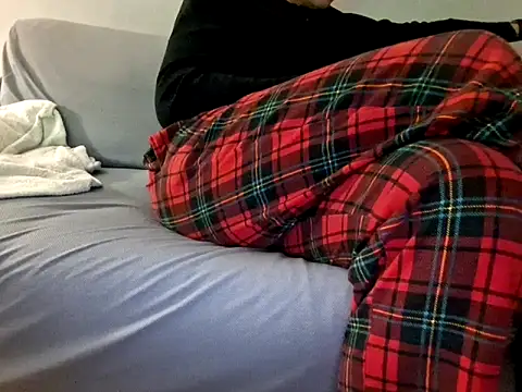 praqun2021 online show from February 2026 06:30:02 PM