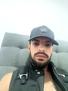 phellipestronda online show from October 2025 12:45:02 AM