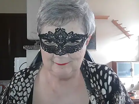 simona60 online show from May 2026 01:15:02 PM