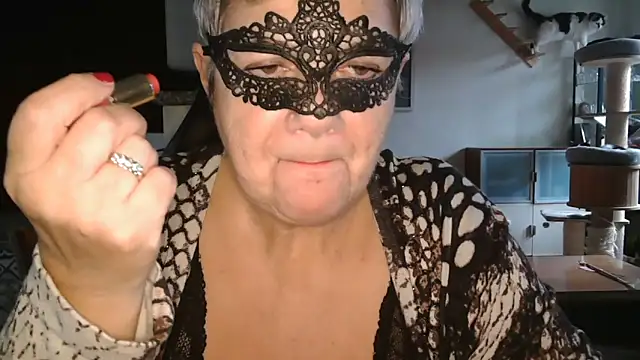 Snapshot of simona60 chatting on October 2025 01:22:02 PM simona60 online show from October 2025 01:22:02 PM