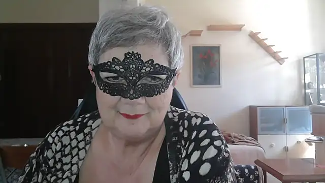 simona60 online show from May 2026 01:17:02 PM