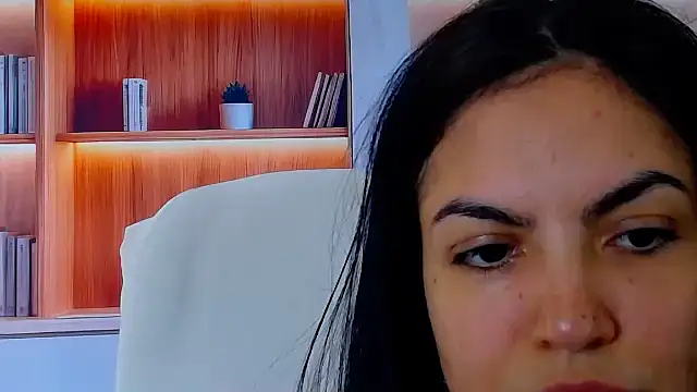 MUSA ANALIVIA online show from February 2026 04:59:02 PM