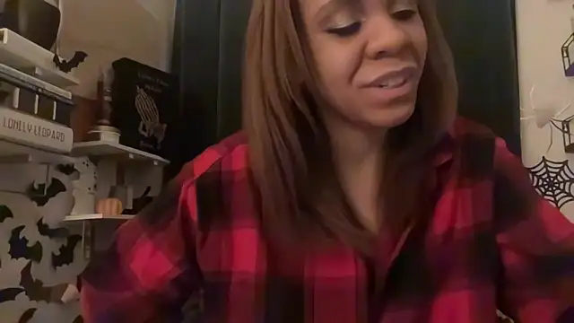 Sanaawest online show from October 2025 12:06:02 PM