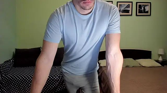 Marrymepls online show from April 2026 06:10:01 PM