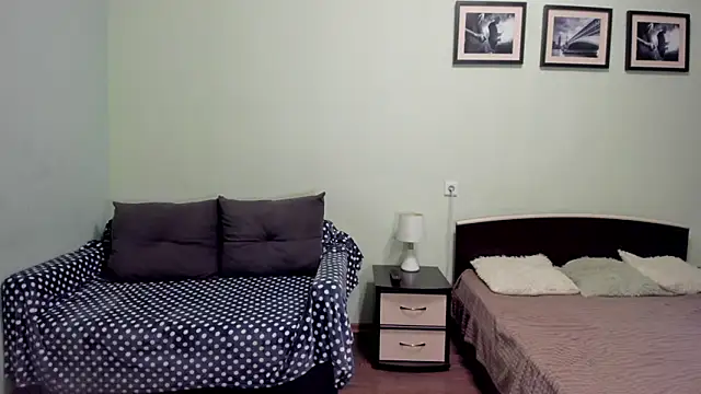 Marrymepls online show from May 2026 02:45:01 PM