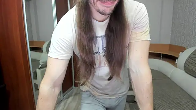 Marrymepls online show from November 2025 05:56:02 PM